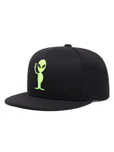 2026 New Personalized Creative Hip Hop Hat Alien Embroidered Baseball Hat Street Fashion Skateboarding Hat Outdoor Sports Sunshade Hat Daily Commuting Decorative Hat Male Female Same Style Casual Flat Edge Hat