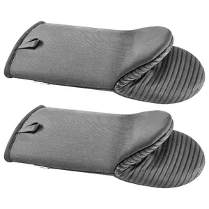 SummerWinsVEVOR Oven Mitts, Mini Oven Mitt Set with Non-Slip Silicone Strips, High Heat Resistant to 500, Lightweight Cotton Baking Mitts 13.07x 6.1 inch with 2 No-Marks Hooks for Home, Kitchen, 2 Piece, Thick, Hangingdealsforyoudays