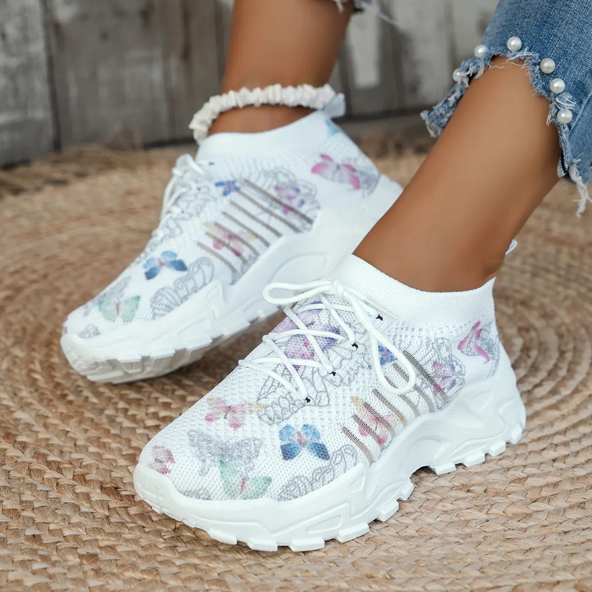 Casual Wear Sneakers with Butterfly Design, Low-Top Lace-Up Style for Female All-Day Comfort, Laces, Sporty Chic, Low-Top Platform, Shoe, Walking Shoes, Athletic, Footwear, Runner, Women's Shoes