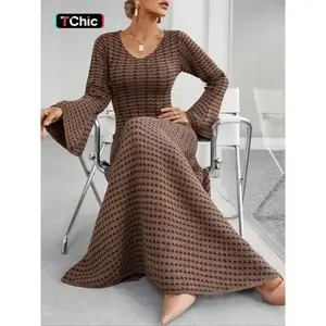 Elegant Maxi Dress for Women, Fitted Long Sleeve Sweater Dress with Bell Sleeves, Perfect for Spring and Fall Seasons, Casual Wear