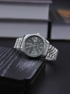 Luxury Log Series High-End Business Men's Watch, Round Dial, Waterproof Calendar Display, Butterfly Buckle Stainless Steel Strap, Business Fashion Watches