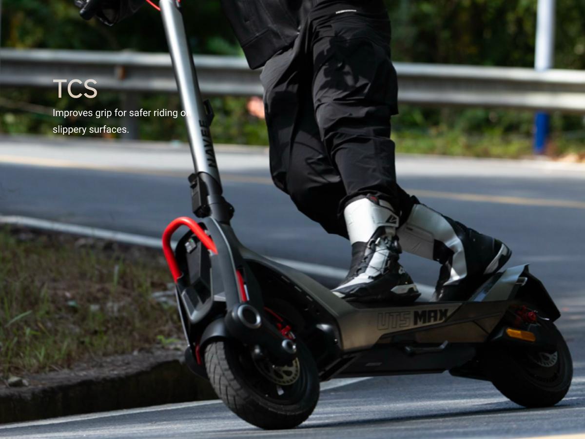 NAVEE UT5 Ultra X Electric Scooter, 43.5 mph, 74.6 Miles Range, 2400W*2 Peak Motor & Dual Suspension & Disc Brake, 12" Tires, Flash Charge Off-Road Scooter Adults
