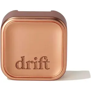 Drift Metal Vent Clip Starter Kit - Car Air Freshener - Scent Diffuser for Car - Metal Odor Eliminator - Amber