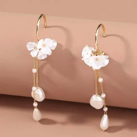 Women's Elegant Faux Pearl Decor Flower Design Dangle Earrings, Fashion Tassel Design Dangle Earrings for Party, Daily Decor, Trendy All-match Vintage Jewelry As Birthday Gift, Fashionable Jewelry Accessories, Dangling Earrings