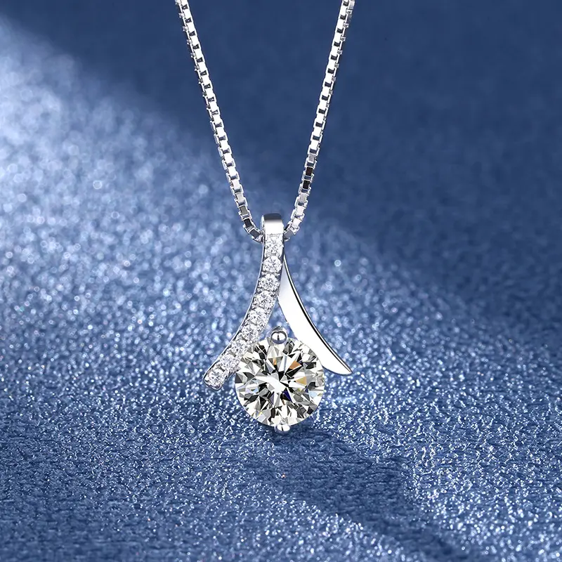1 carat herringbone necklace