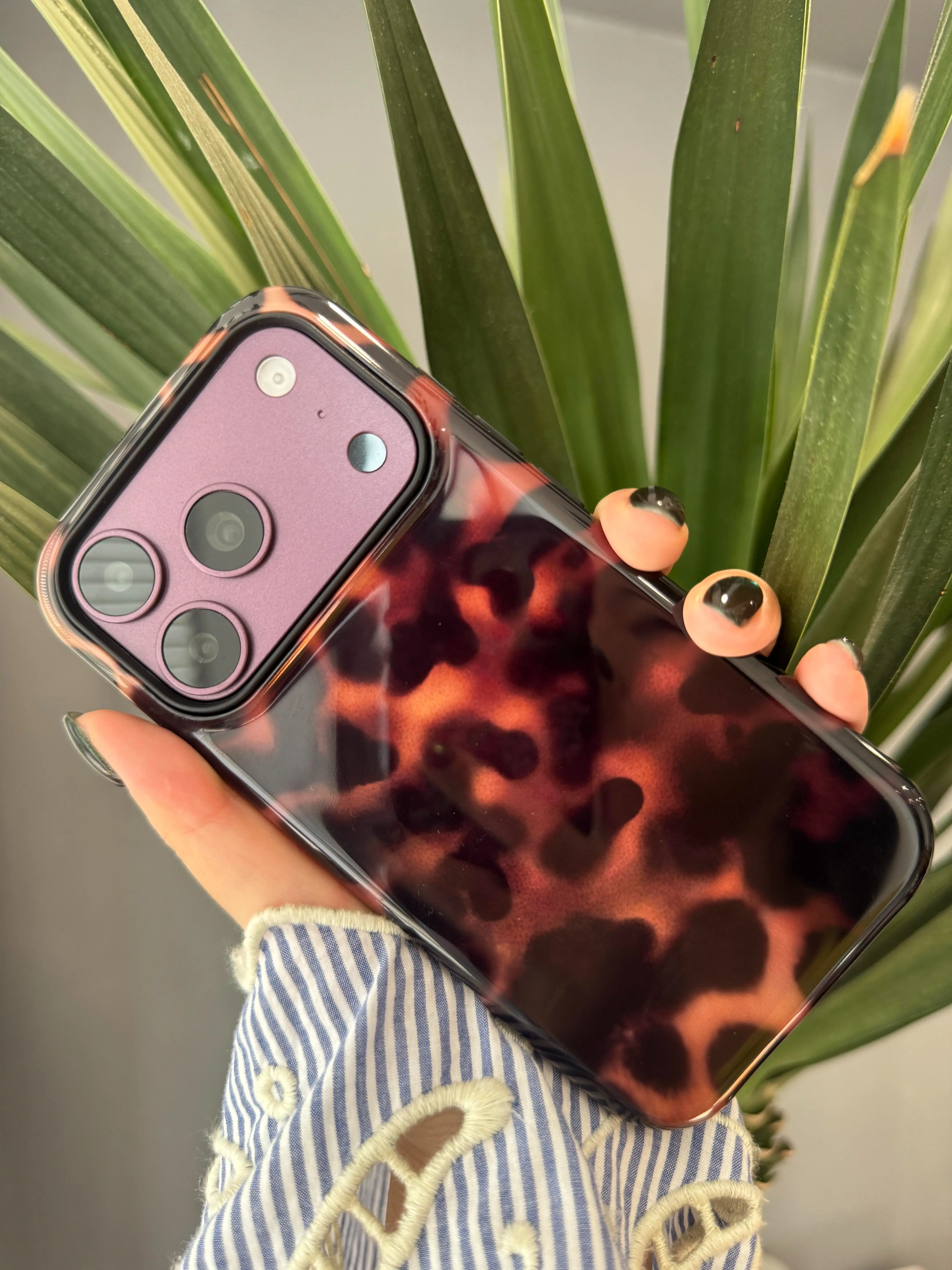 Labzone Leopard Print Magnetic Phone Case for iPhone 18 17 16 15 14 13 Pro Max Double Layered Protective Cover with MagSafe Compatibility Stylish & Secure Fit