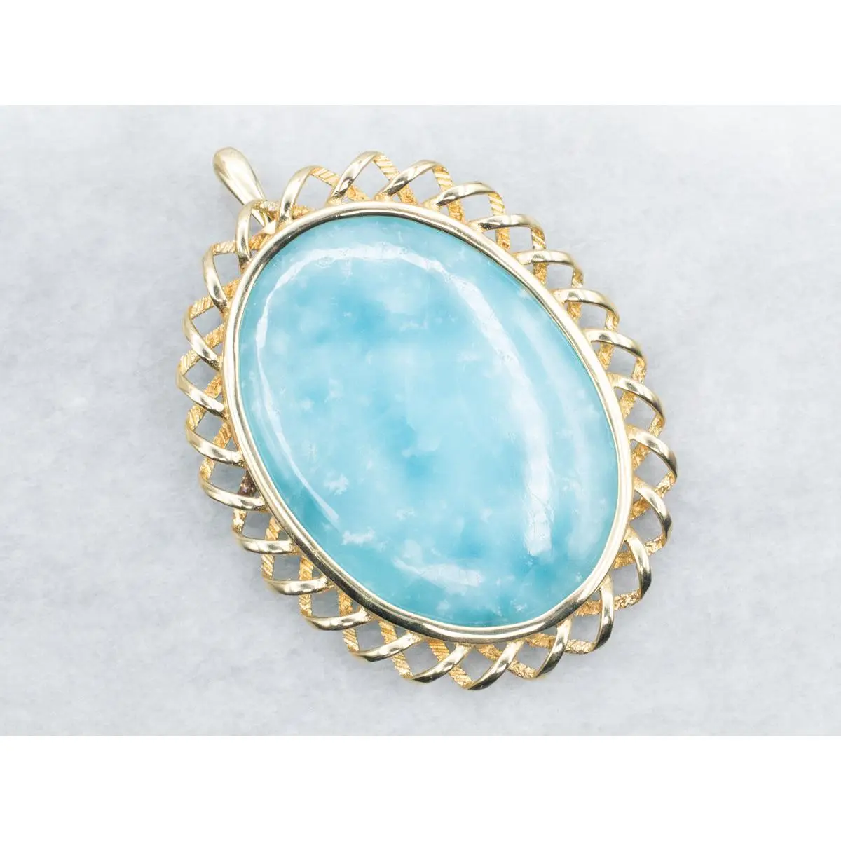 Hemimorphite Pendant with Twisted Frame