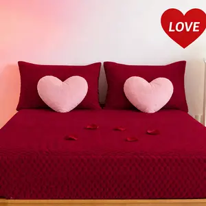 King/queen Size Bedding Set, Soft Flannel Fabric, Wrinkle Resistant Design, Deep Pocket Style, Includes 1 Fitted Sheet and 2 Pillowcases