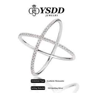 【#202 Criss Cross】Synthetic Moissanite Ring in 925 Sterling Silver