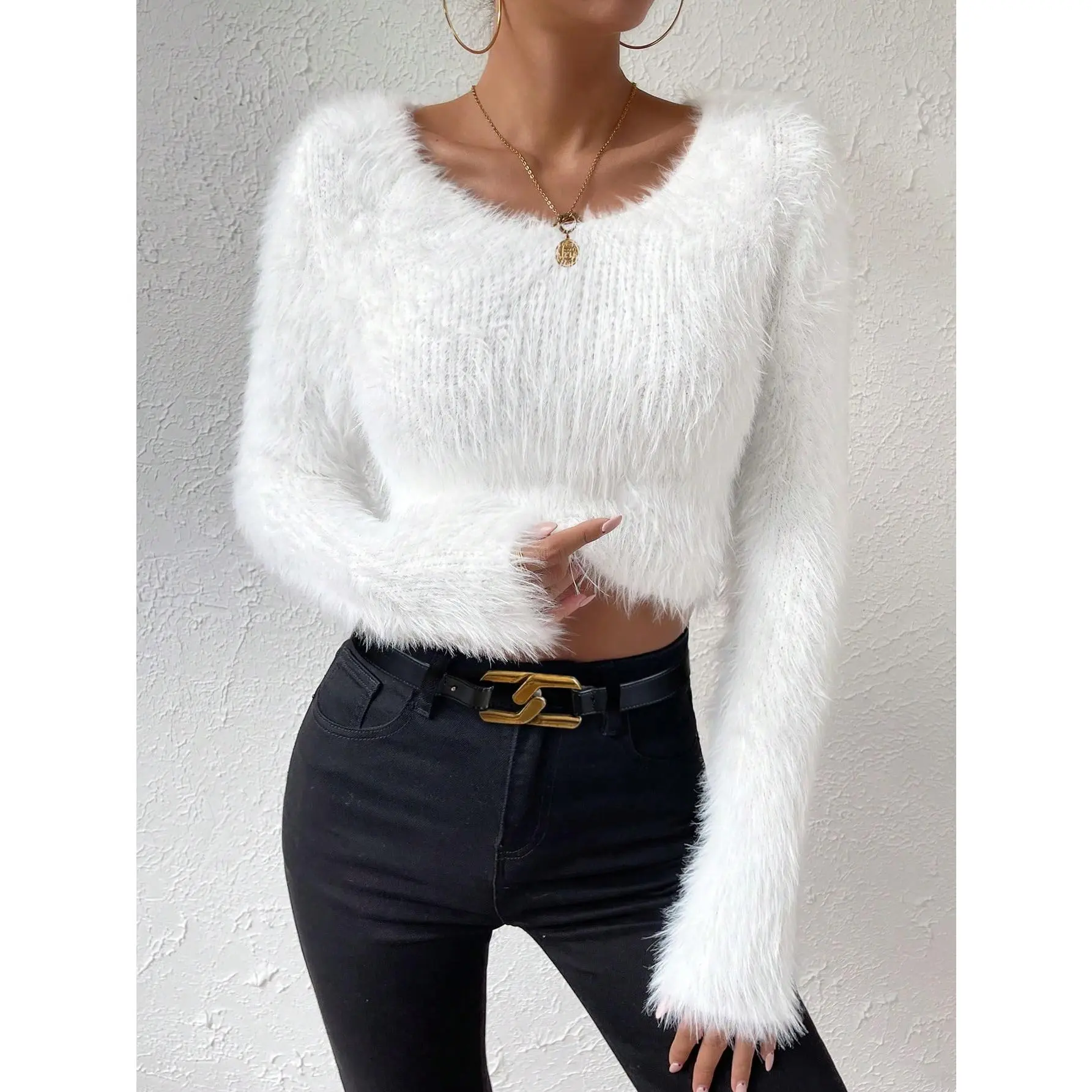 JOYSONS Women's Fuzzy Cropped Sweater, Stylish Long Sleeve Crewneck Pullover, Elegant Solid Knit Top for Business Casual Wear, Style, Short, Comfortable, Crew Neck, Polyamide, Raw Hem, Knitwear, Fit, Dressy, Soft, Longsleeves, Plush