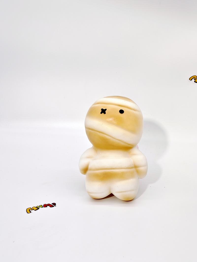 MHM Squishy Wind-Bread Buddy Stress Relief Toy - Sticky, Moist, Soft, Slow-Bouncing Foods Sensory Tool for Tactile Relaxation 9.65x6.89x4.13in