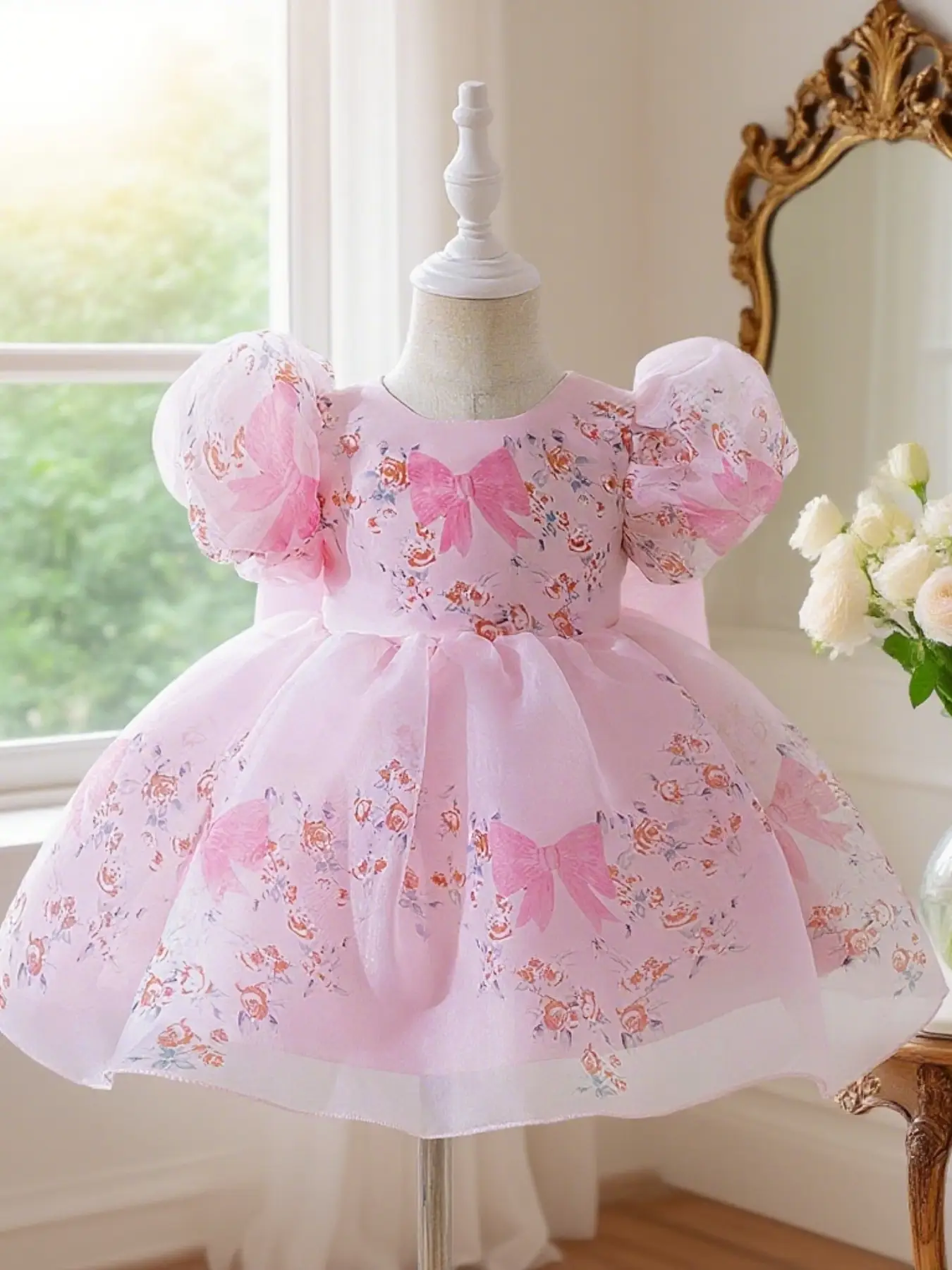 Bowknot floral print dress skirt baby girl sweet and pretty dress suitable for birthday party anniversary