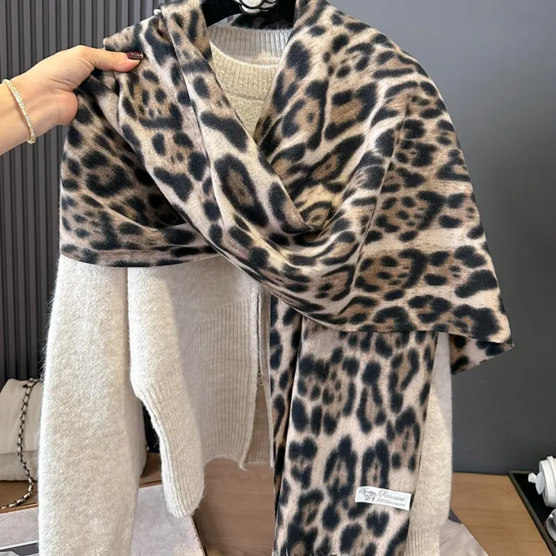 Women's Leopard Print Tassel Decor Scarf, Casual Soft Warm Shawl for Fall & Winter, Fashion Accessories for Daily Wear