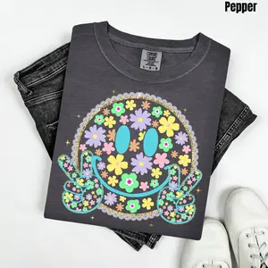 Mint Peace Face Comfort Colors T-Shirt 'NLB