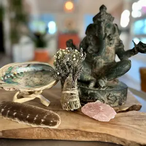 CRYSTALYA Full Moon Crystal Ritual Kit