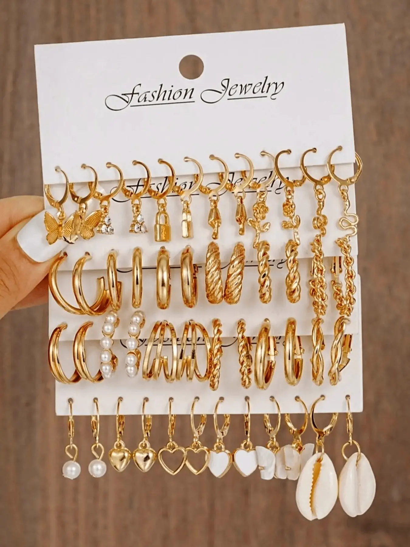 48pcs Hoop Earrings Set, Butterfly, Lock, Heart, Shell Pendants, Retro Y2K Boho Style, Perfect for Layering, All Occasions, Versatile Earrings, Hoop Jewelry