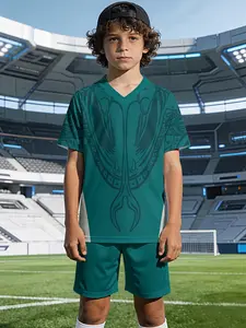 Green Eagle Totem Football Set, V-neck sports short-sleeve and shorts set, 100% polyester, casual and loose fit, stylish and fun printed patterns for summer, suitable for outdoor physical activities in summer and daily casual wear, a perfect gift for boys