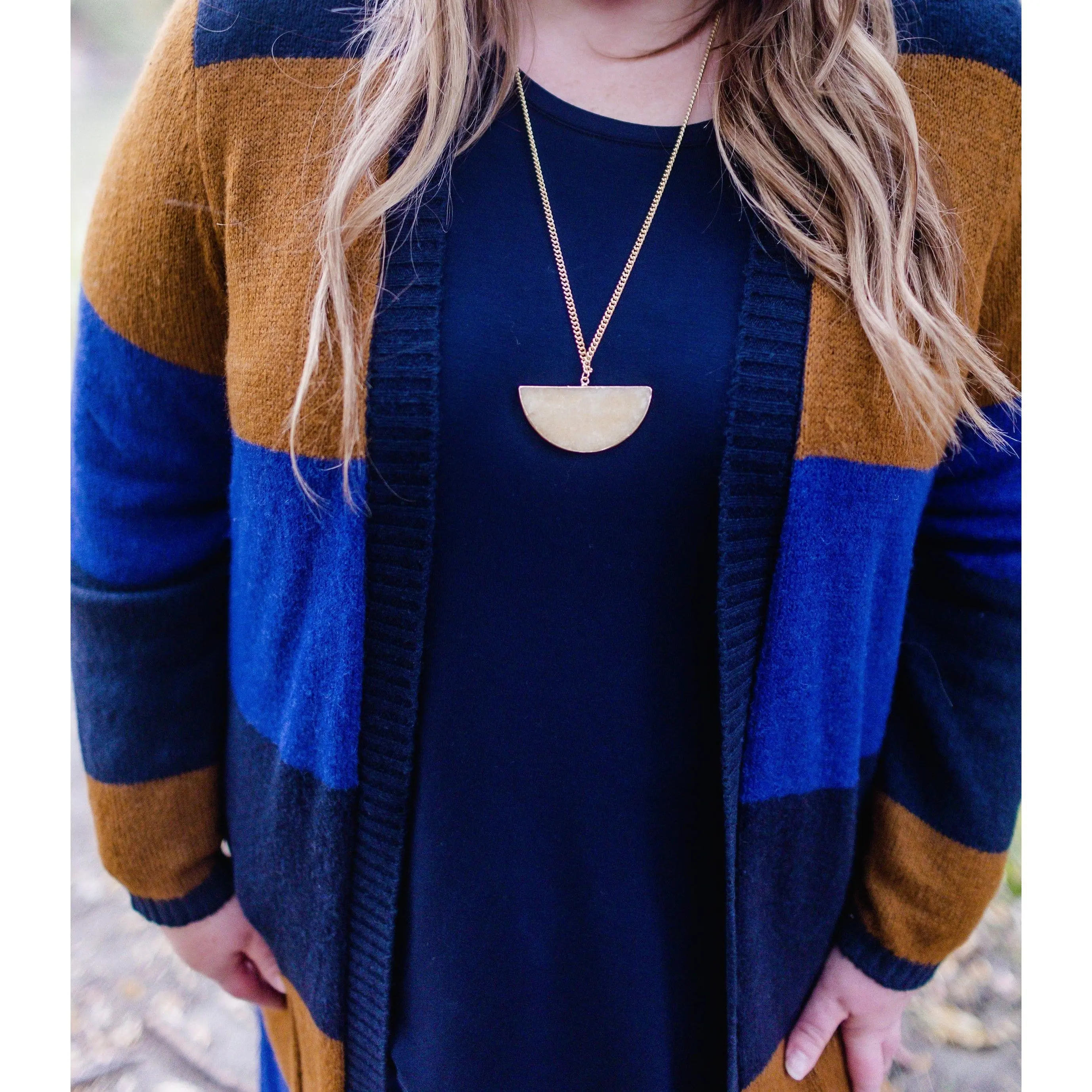 CLEOPATRA NECKLACE IN TANGERINE