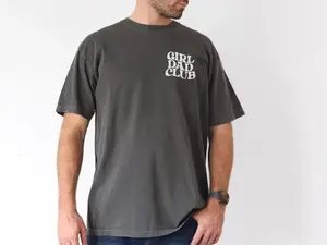 Comfort Colors Girl Dad Club T-Shirt, Retro Dad Graphic Tee, Father’s Day Gift for Dad, Husband, Dad To Be, Pregnancy Announcement Shirt