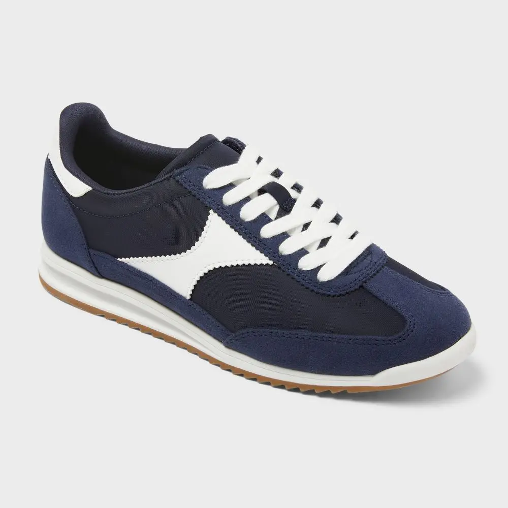 Women’s Skyler Sneakers with Memory Foam Insole – Universal