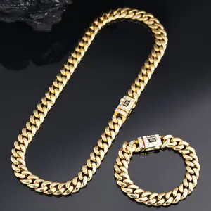 Cuban Necklace And Bracelet Set for Teenager And Teenager, Featuring a Punk Style That Is Unisex And Perfect for Hip Hop Fashion. This Luxurious Jewelry Set Makes an Exquisite Christmas Gift, Ideal for Birthdays And As Stocking Stuffers.