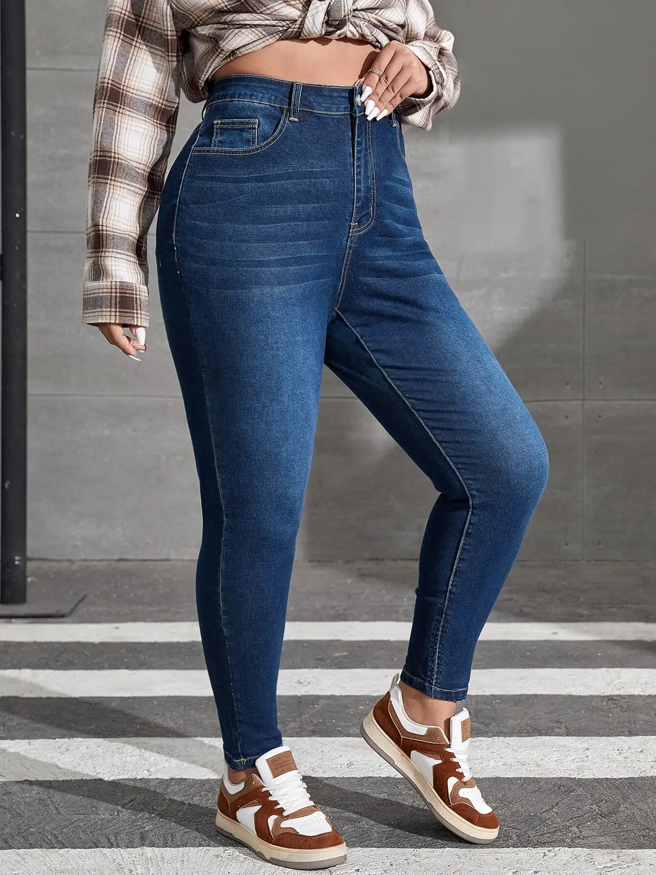 Women's Plus Size High-Waisted Stretch Skinny Jeans - Street Style, 5-Pocket Design, Zipper Closure, Washed Finish, Comfortable Fit, Tumble Dry Friendly, 5-Pocket Jeans, Butt Shaping Jeans, Comfortable Stretch Jeans