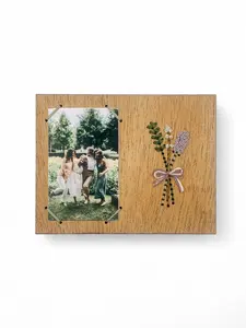 Sweet Stems Embroidered Instant Photo Frame
