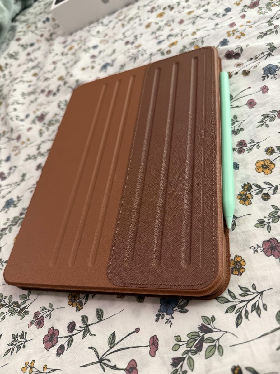 Item: Brown, iPad Air 4/5/Air 11 inch【2025/2024】