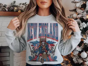 Vintage New England Sweatshirt, Retro 90s Football Shirt, Game Day Pullover, Classic Patriots Fan Apparel Gift