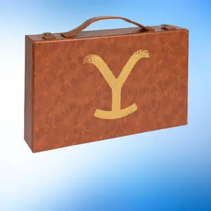 Spin Master Games, Yellowstone, 200-Piece Poker with Custom Carrying Case, Ages 16 and up