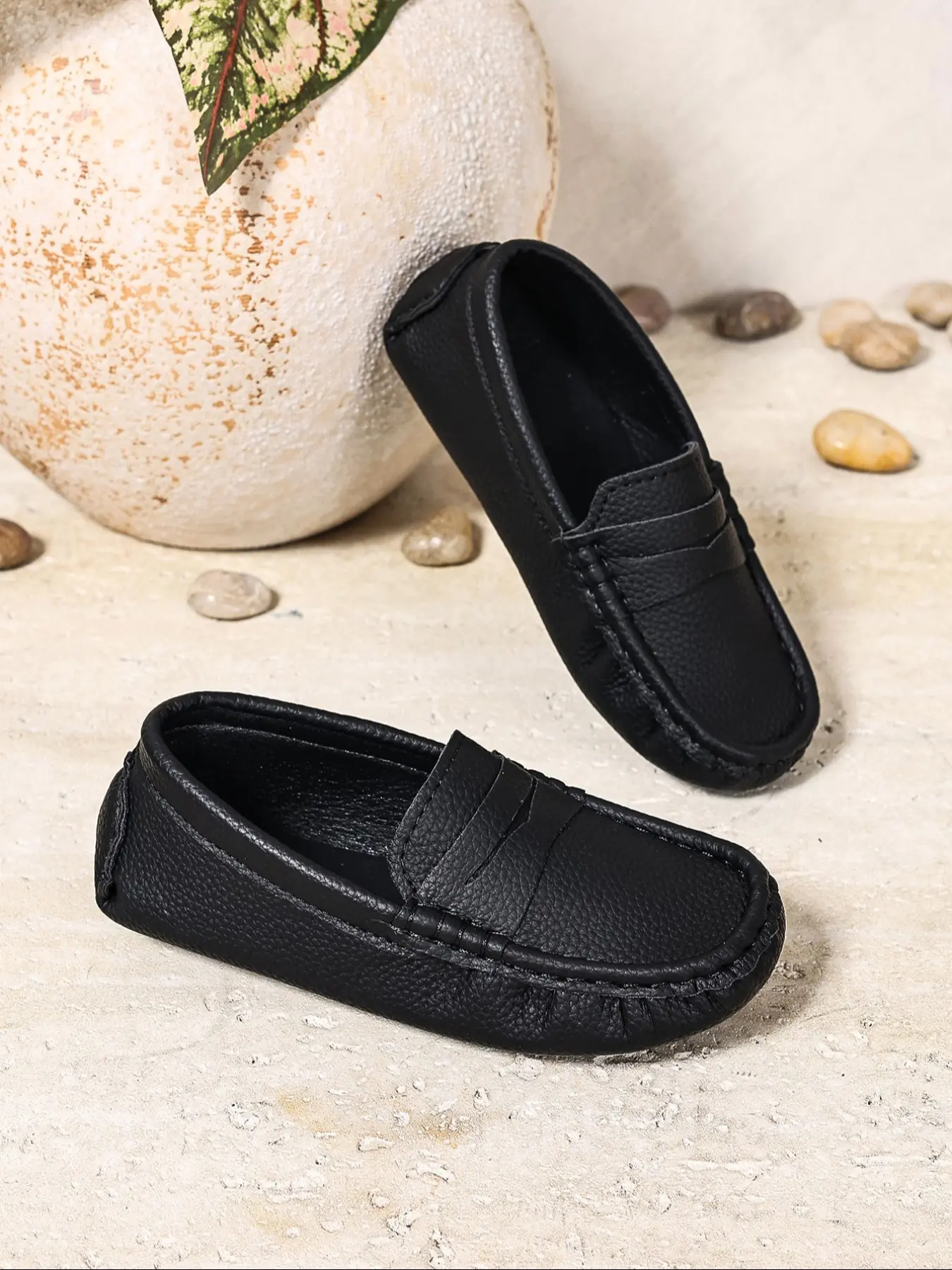 Fashionable Flat Loafer Shoes, Casual Shoes, Simple Slip-On Design,  Suitable for Boys & Girls, Spring & Fall School Outdoor Wear, Low Top Shoes  - TikTok Shop