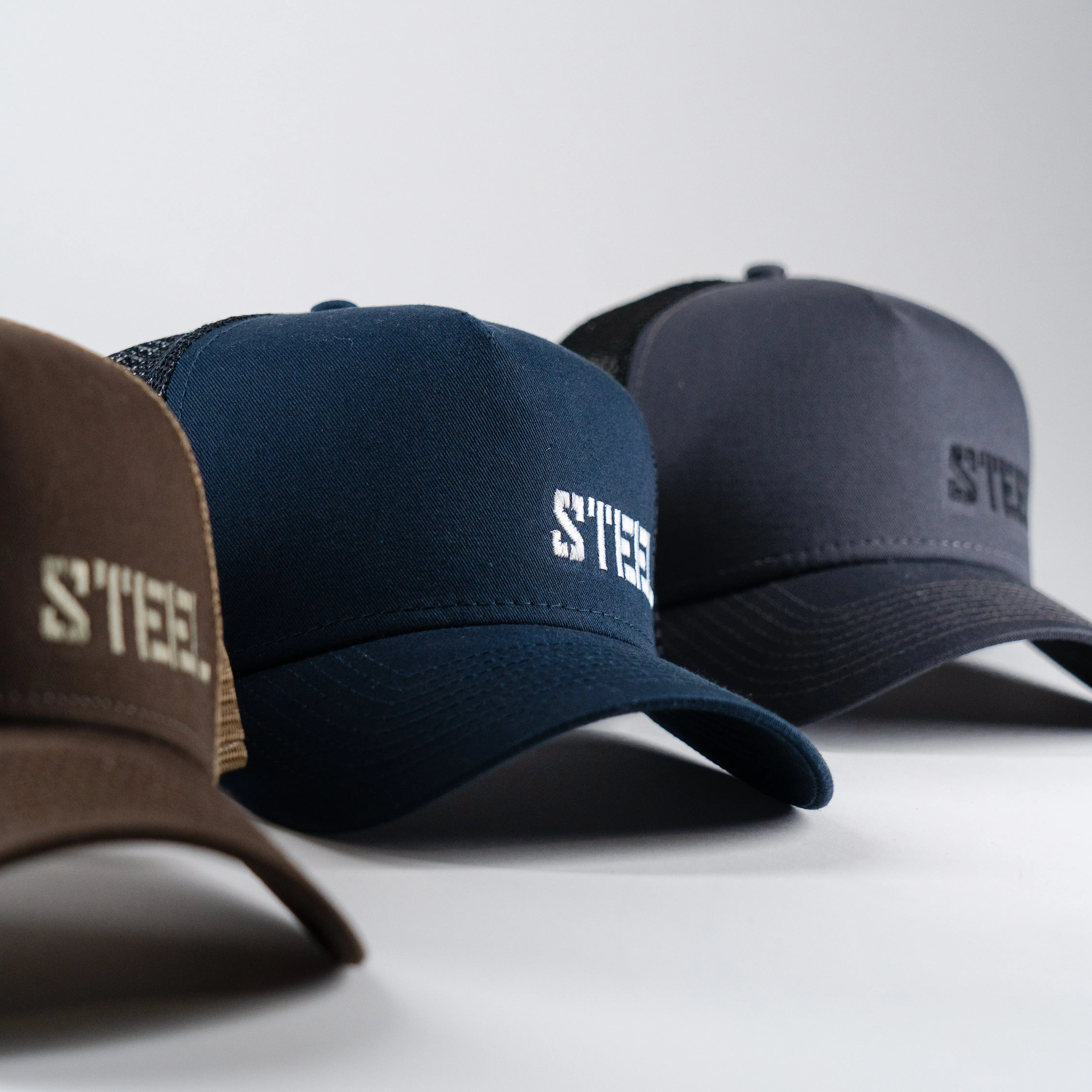 STEEL Trucker