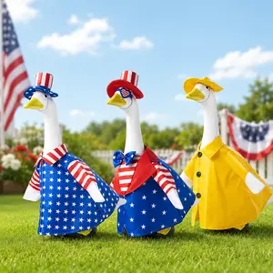 New Independence Day Porch Goose Outfit Patio Waterproof Goose Yellow Raincoat American Flag Goose Outfit Hat Set, TikTok Viral FYP 4th of July Outdoor Decor, Clothes Only Goose Not Included