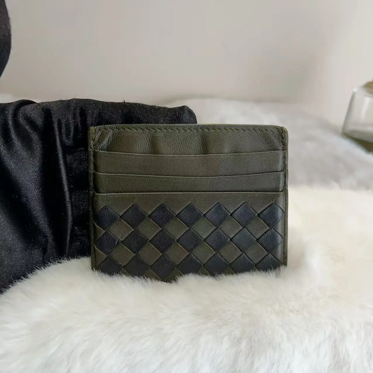 Pre-owned BOTTEGA VENETA BV small wallet