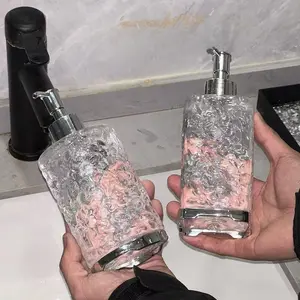 1pcs corrugated plastic shampoo dispenser, plastic soap dispenser, Shampoo Conditioner Dispenser, countertop cosmetic water bottle with pump, body wash container, home decor, Bathroom Accessory, Decorative, home and hotel use, jar