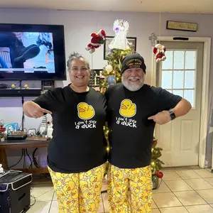 Men's Cartoon Duck Print Tee & Elastic Waist Pants & Shorts Loungewear Set, Regular Fit Casual Comfy Round Neck Short Sleeve T-shirt & Trousers & Shorts PJ Set, Men's Sleepwear for Summer, Casual Pajamas Outfit