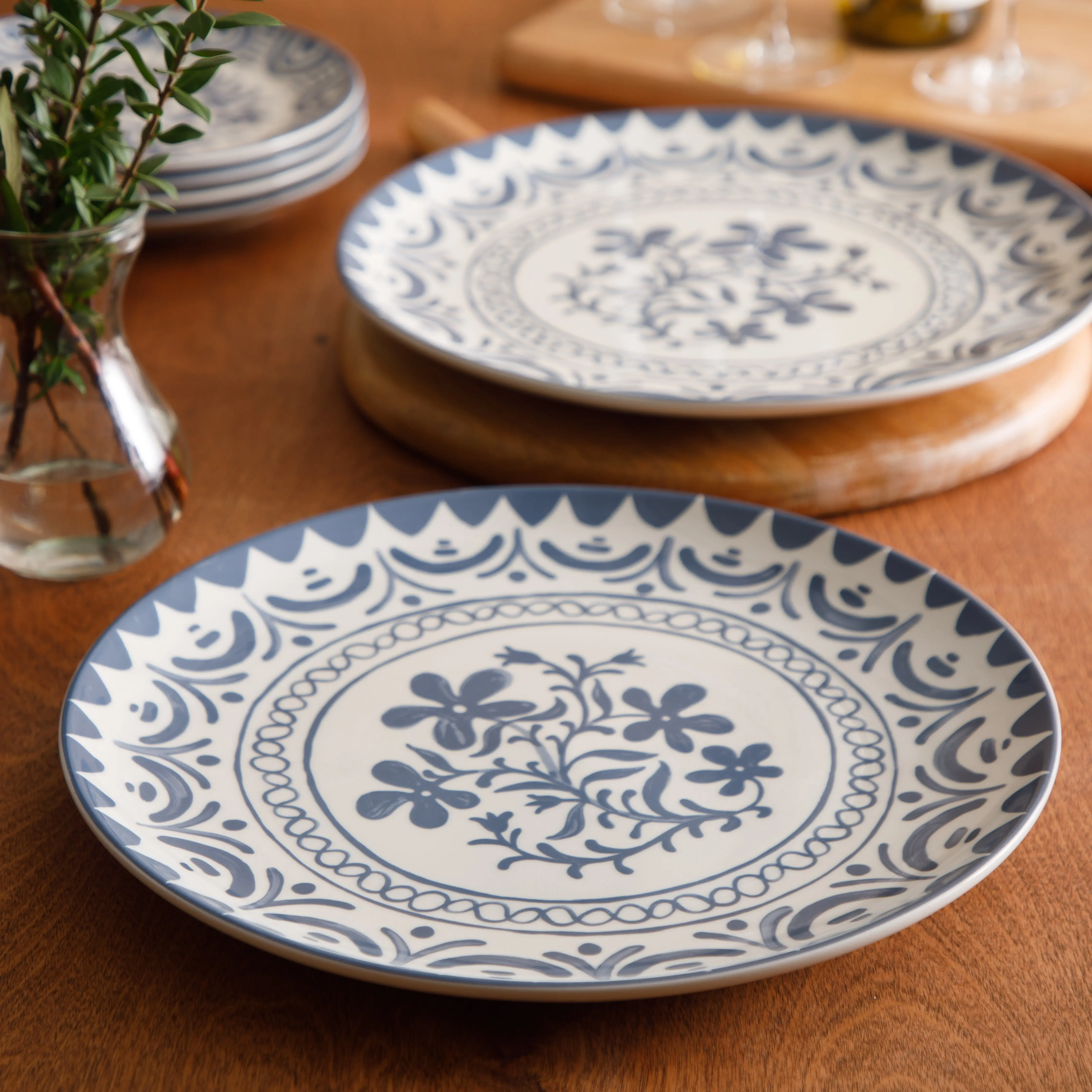 Valencia Flor - 2-Piece 13 Inch Serving Platter - Portuguese Stoneware - Iris Blue