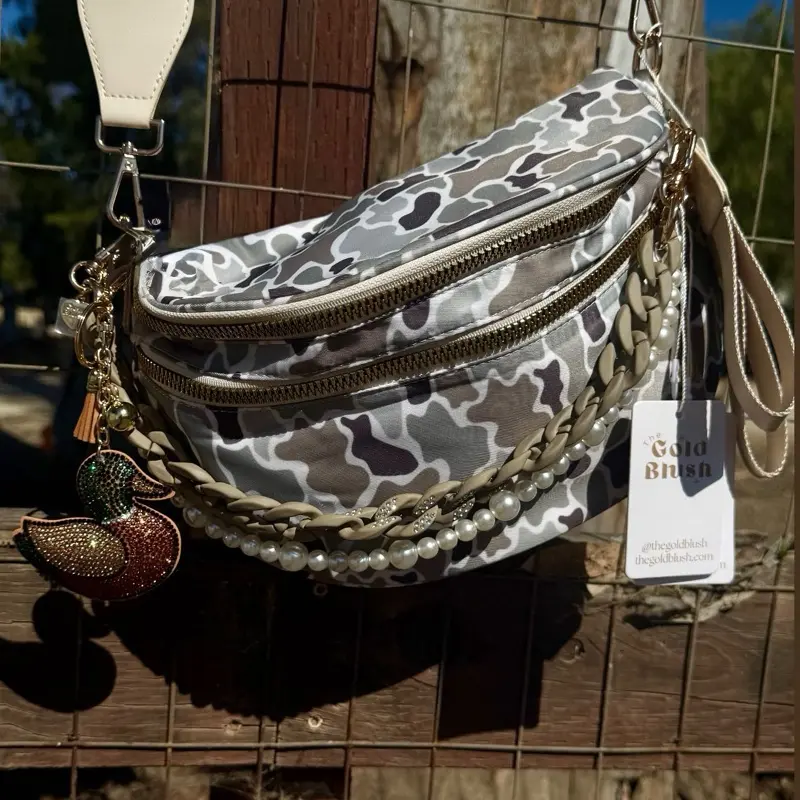 GOLD BLUSH Camo Nylon Bug Bag, 2 Chains, Duck Charm