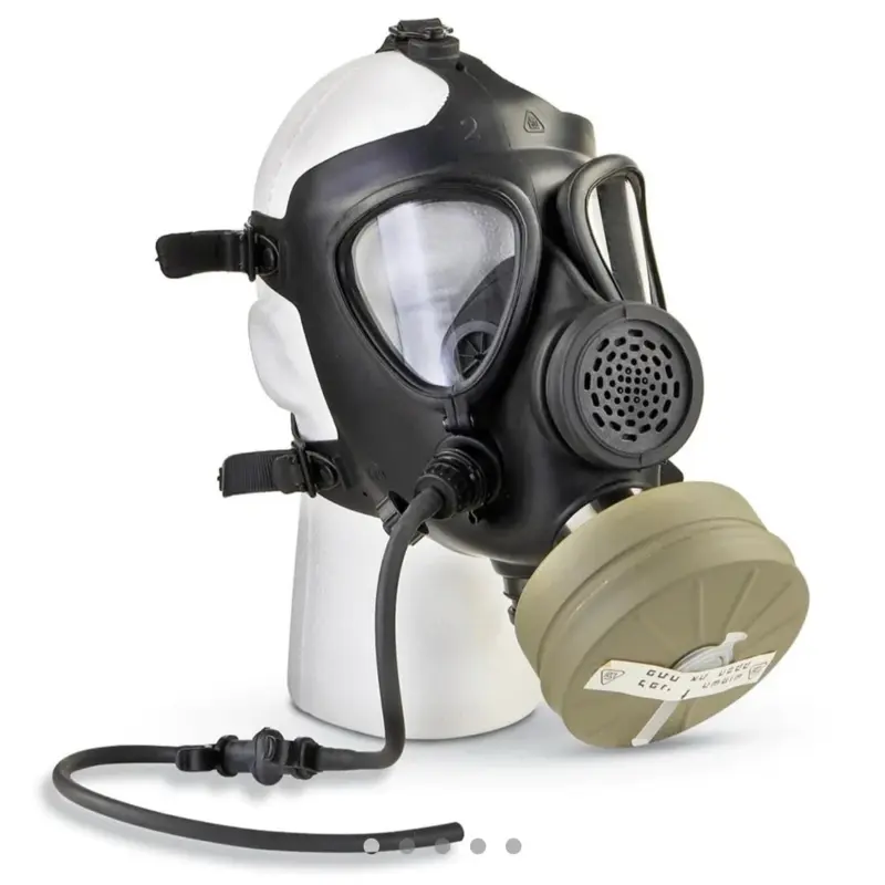 Israeli M15 Military Gas Mask with New Filter and Drinking Tube