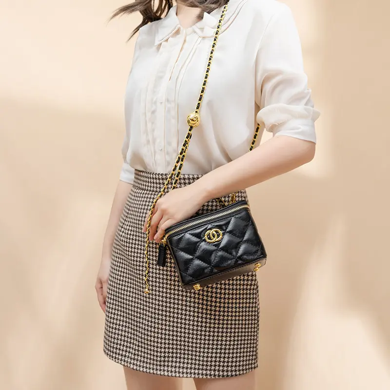 Women's Rhombus Quilted Small Box Crossbody Handbag, Gold-Tone Chain Strap, Fashion Ladies Bag for Daily Outfits & Cosmetic Storage