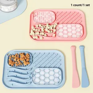 Pet Silicone Slow Feeder Licking Pad with Suction Cups, Anti-Tip Food Mat for Dogs and Cats, Easy to Clean Universal Design