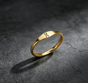 26 letter customizable stainless steel gold-plated minimalist ring, an exclusive commemorative gift for girlfriends and girlfriends