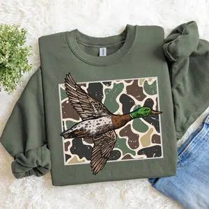 Vintage Duck Hunting Season Sweatshirt Retro Mallard Duck Fall Crewneck, Waterfowl Hunting Outfit, Classic Duck Graphic Shirt