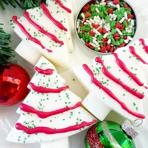 Christmas Tree Cake Wax Melts - Hand Poured - Snack Cakes - Wax Warmer - Stocking Stuffer - Soy Blend - Embeds - Fake Food - Bakery - Gift holiday