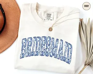 Blue Toile Floral Bridesmaid Shirt, Bachelorette Bridal Party T-shirt, Toile Bridesmaid Graphic Tees, Team Bride Matching Getting Ready, Girlfriend Tees