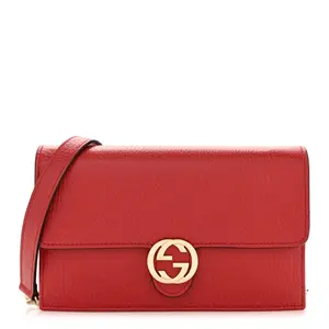 Pre-owned GUCCI Leather Small Leather Goods Dollar Calfskin Interlocking G Chain Wallet Red