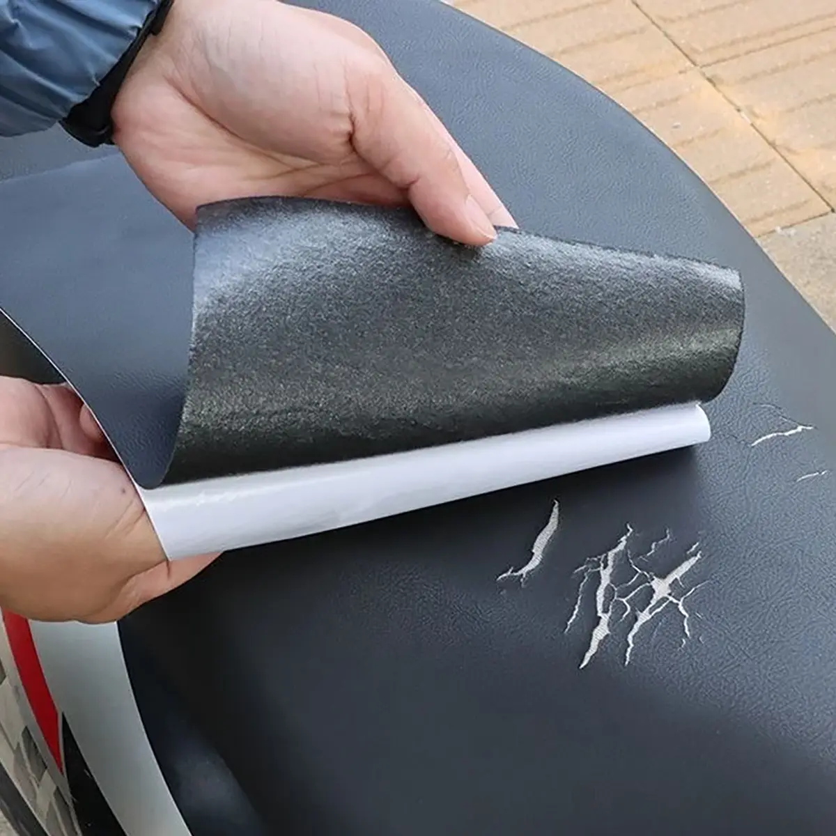 Litchi Grain Synthetic Leather Self-Adhesive Repair Stickers - 3.9x118in Scratch-Resistant PU Patches for Sofa, Car Seats, Durable & Easy to Clean