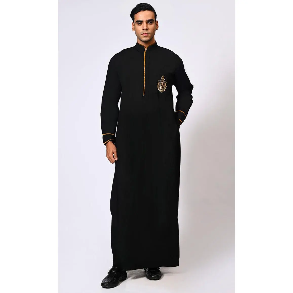 Elevated Elegance: Embroidered Men's Black Thobe with Contrasting Trims