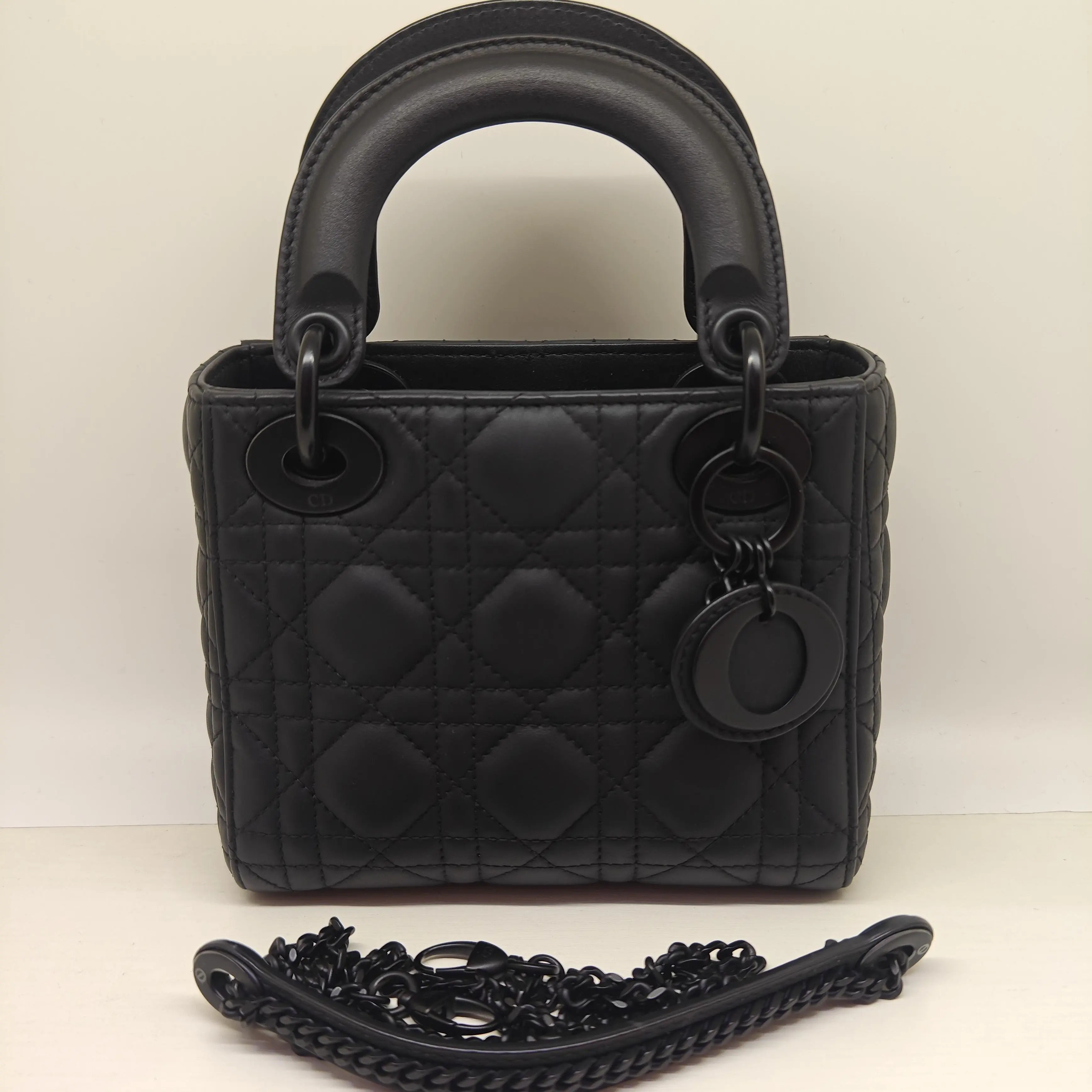 Pre-owned Dior Christian Lady Black Mini Size Ultra Matte Calfskin Cannage Bag with Iconic Logo Charms and Suede Interior