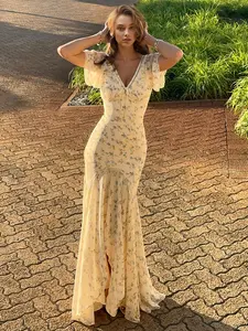 French Elegant Lace Patchwork Ditsy Floral V-Neck Tie-Up Flutter Sleeve Dress, Slim-Fitting Holiday A-Line Pleated Long Dress for Women